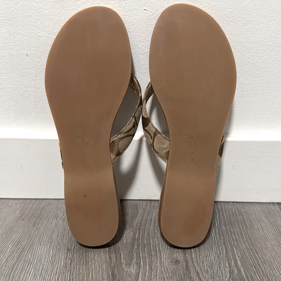 Coach Signature Sommer Brown/Tan Sandals - Picture 8 of 9